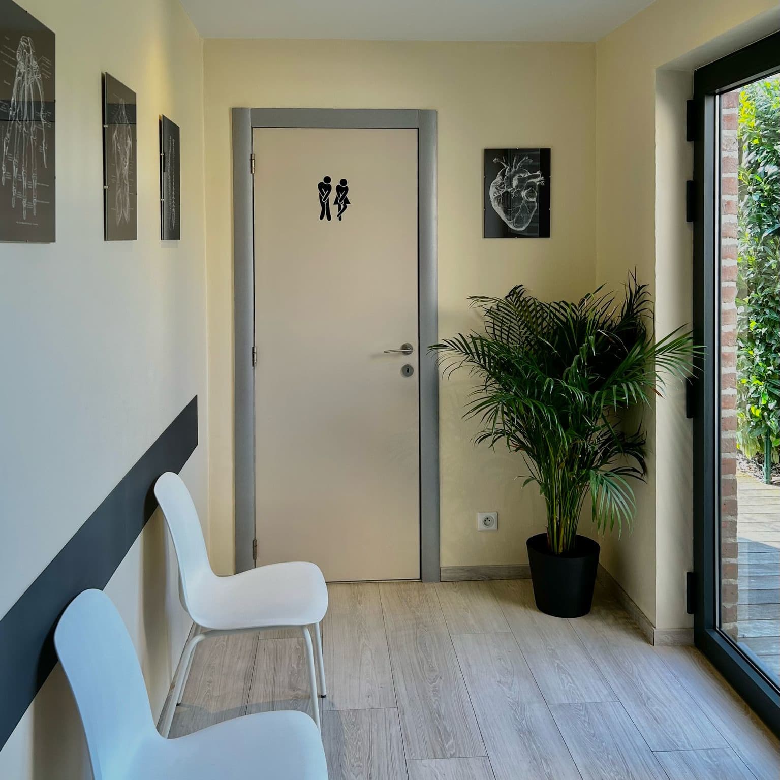 Salle d'attente du cabinet ostéopathique